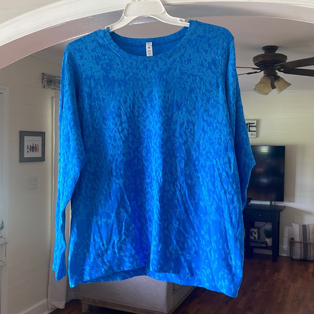 Lululemon swiftly relaxed long sleeve